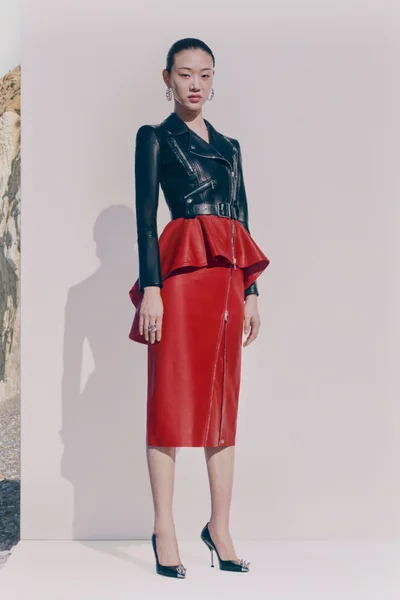 Look 11